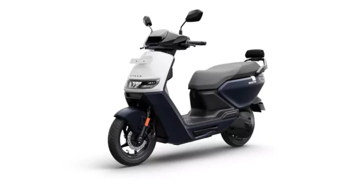 Unveiling-the-Ather-Rizta-A-Game-Changer-in-the-Family-Electric-Scooter-Segment-1.webp