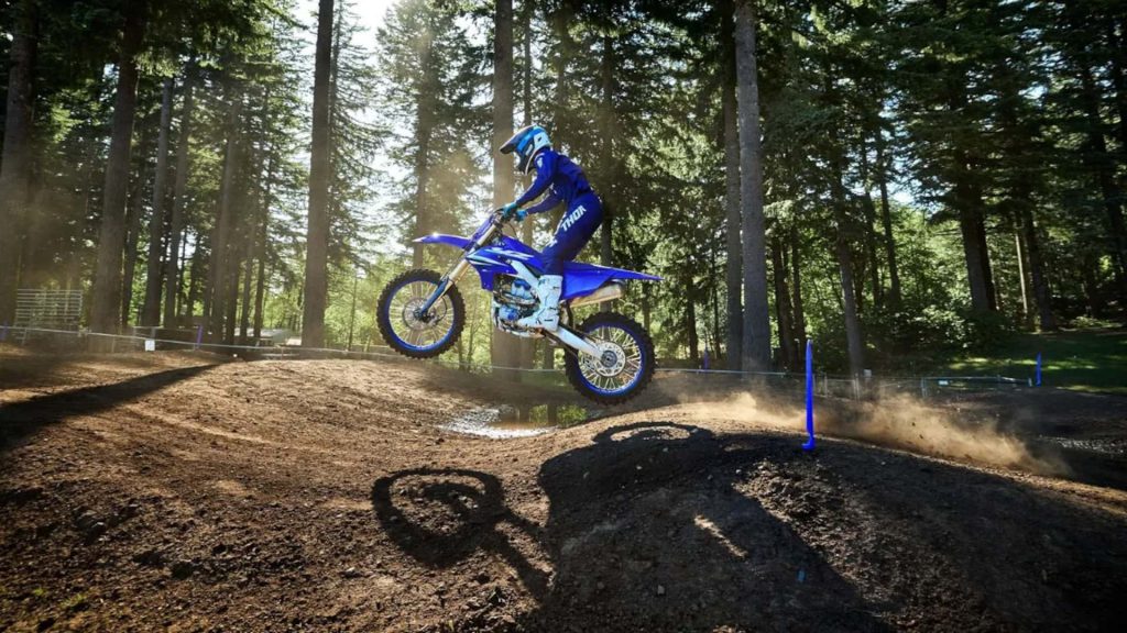 Discover-the-New-Features-of-Yamahas-2025-YZ250FX-and-WR250F.jpg