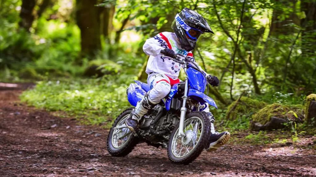 Discover-the-New-Features-of-Yamahas-2025-YZ250FX-and-WR250F.jpg