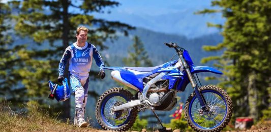 Discover-the-New-Features-of-Yamahas-2025-YZ250FX-and-WR250F.jpg