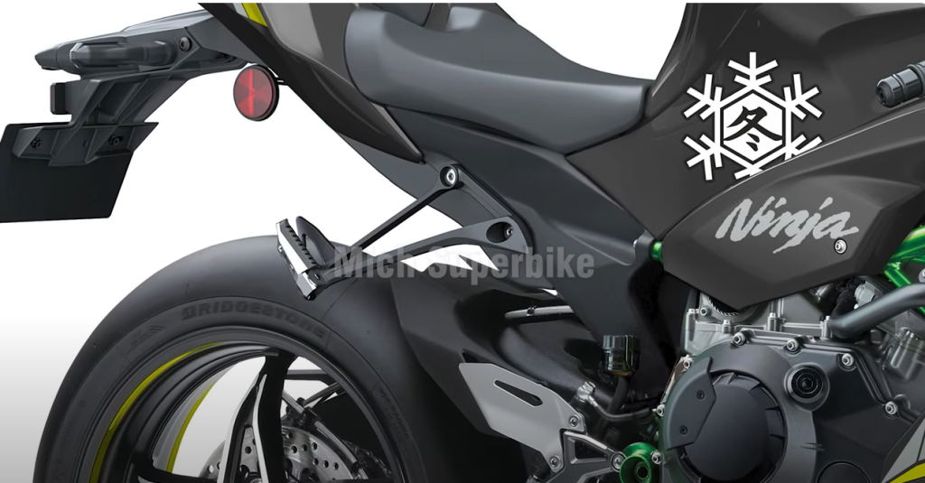 2 / 4 – Freeze with the New Kawasaki Ninja ZX-10RR Winter Edition-1.png