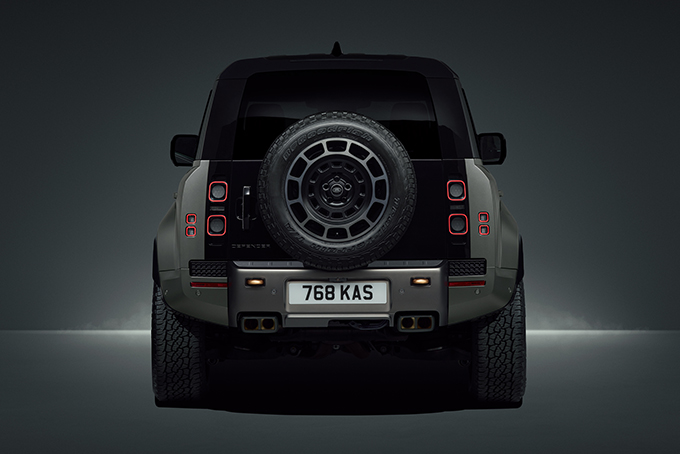 Land-Rovers-New-Most-Powerful-SUV-Ever-Cover.jpg