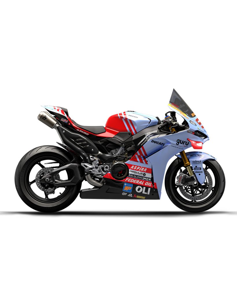 New-Panigale-V4-Shines-at-the-Lenovo-Race-of-Champions-During-World-Ducati-Week-1.jpg