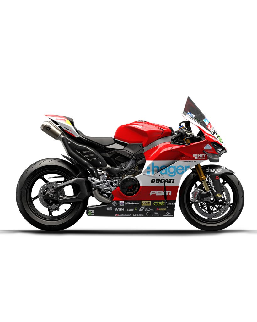 New-Panigale-V4-Shines-at-the-Lenovo-Race-of-Champions-During-World-Ducati-Week-1.jpg