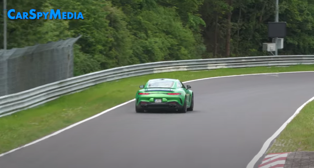 3 / 3 – The Beastly New Mercedes-AMG GT PRO 4Matic+ Caught in Action-2.png