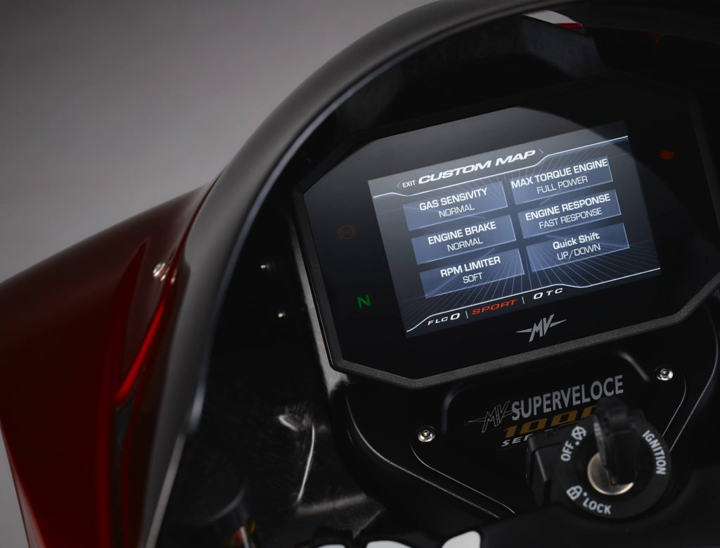 Why-the-New-MV-Agusta-Superveloce-1000-Serie-Oro.jpg