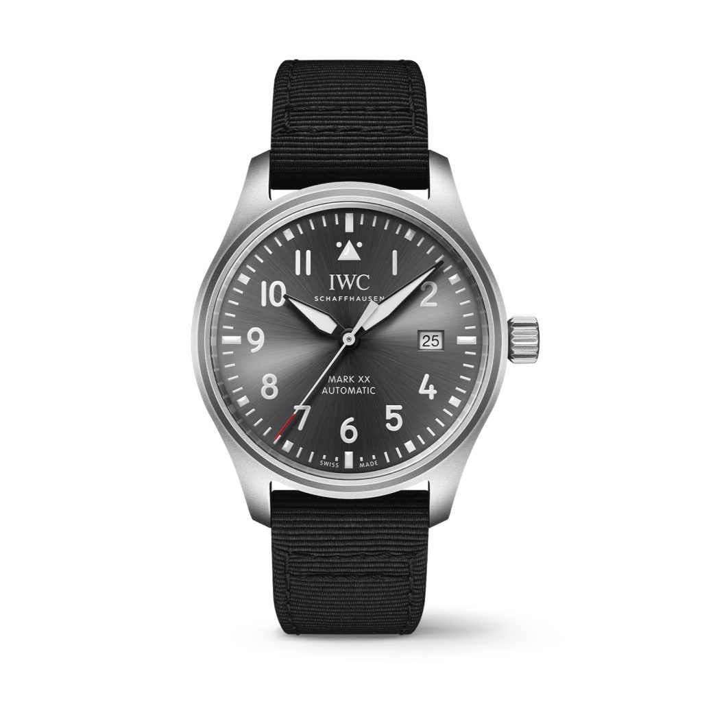 A-Closer-Look-at-IWCs-New-Pilots-Watch-Cover-1.jpg