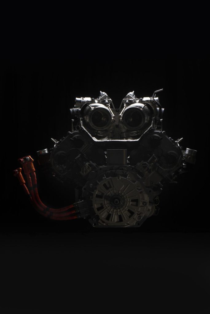 Introducing the Lamborghini 634 Engine A New Era of Hybrid Performance-LivingWithGravity-4.jpg