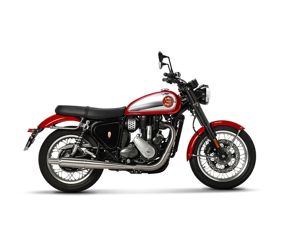 Is-the-New-BSA-Gold-Star-650-Worth-the-Price-LivingWithGravity-1-SIlver-Sheen-Insignia-Red.png