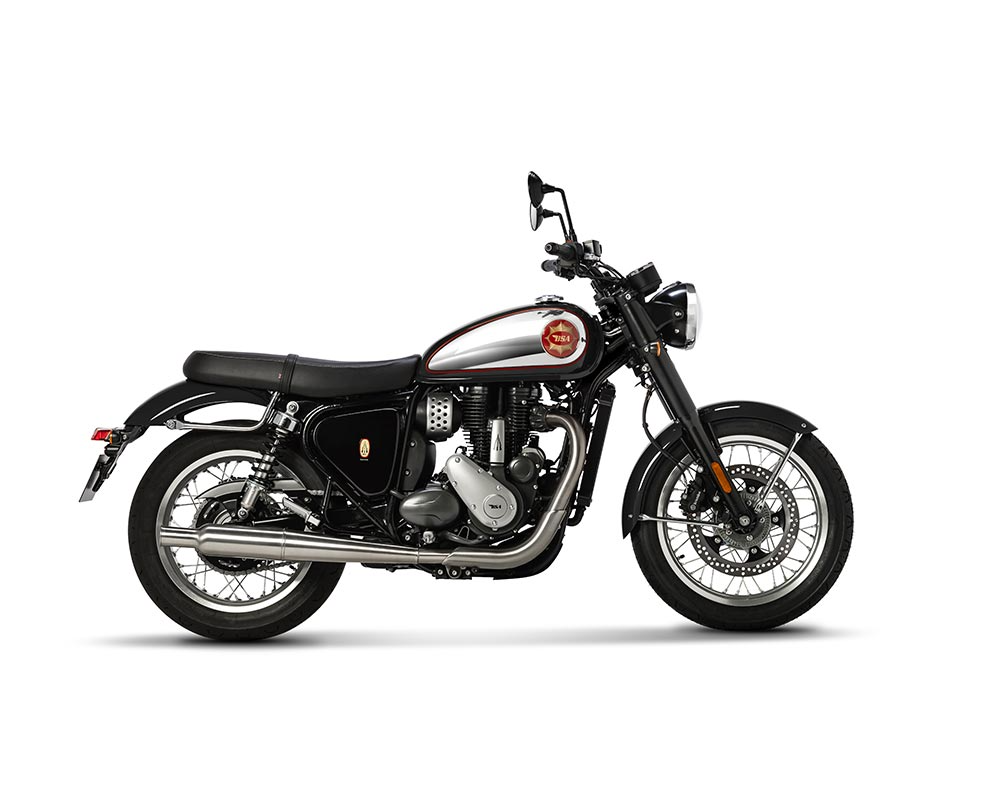 Is-the-New-BSA-Gold-Star-650-Worth-the-Price-LivingWithGravity-1-SIlver-Sheen-Midnight-Black.png