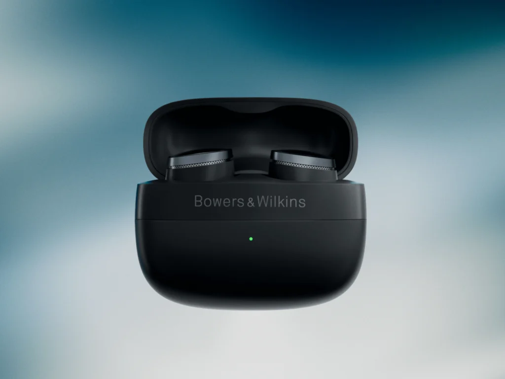 Is the New Bowers & Wilkins Pi8 Worth the Investment-LivingWithGravity-6.webp