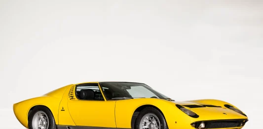 The-Subtle-New-Upgrades-of-the-1969-Lamborghini-Miura-S.webp