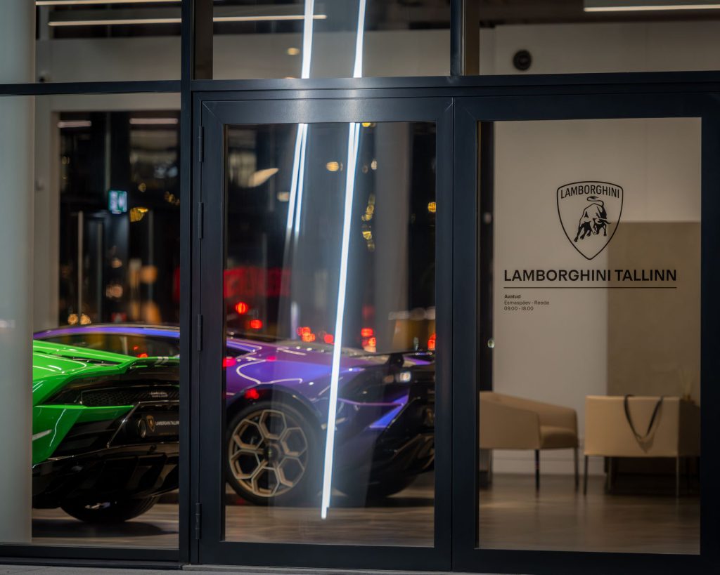 Lamborghinis-Tallinn-Milestone-A-New-Chapter-in-Super-Sports-Luxury-LivingWithGravity.jpg