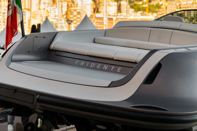 Maserati-Unveils-New-TRIDENTE-Powerboat-LivingWithGravity-Cover.webp