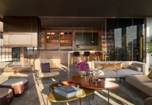 Rolls-Royce Opens a New Private Office in New York Rolls-Royce-Opens-a-New-Private-Office-in-New-York-LivingWithGravity-Cover.webp