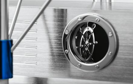 5 / 7 – Unveiling the New L’Epée 1839 X MB&F Albatross Clock-LivingWithGravity-4.jpg