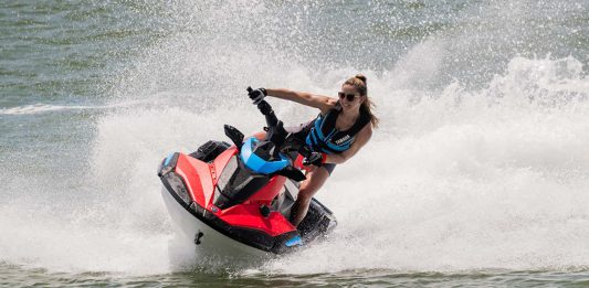 Yamahas-New-2025-WaveRunner-Lineup-Riding-the-Wave-of-Innovation-LivingWithGravity.jpg