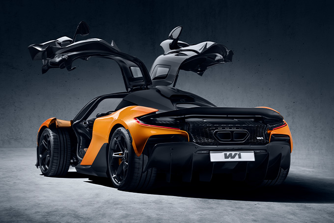 Introduction-The-New-2026-McLaren-W1-LivingWithGravity.jpg