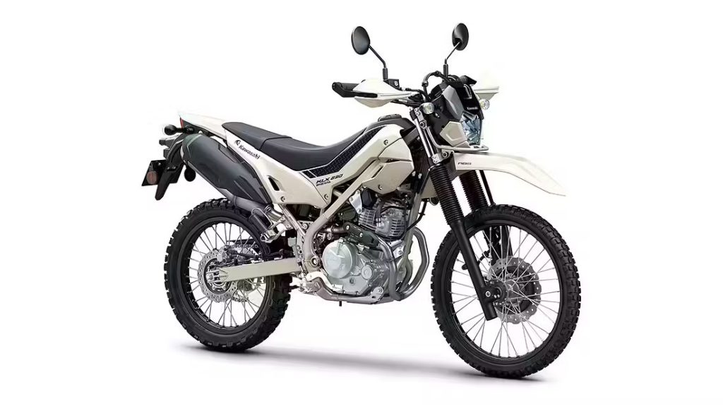 Kawasakis-New-KLX-230-Sherpa-Review-2025.jpeg